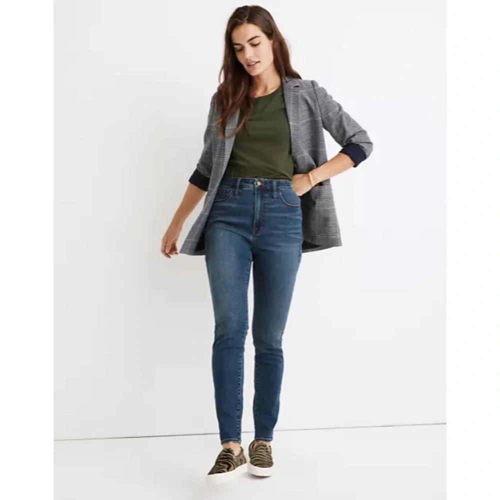 Madewell | Curvy Roadtripper Blue Jeans Size 29P - Picture 1 of 6